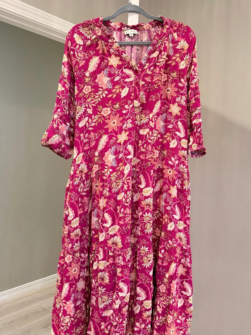 WONDERLY size M Peasant Dress in magenta